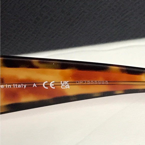 New - Prada PR 14WS 2AU6S1 52 Ladies Sunglasses - Picture 10 of 12